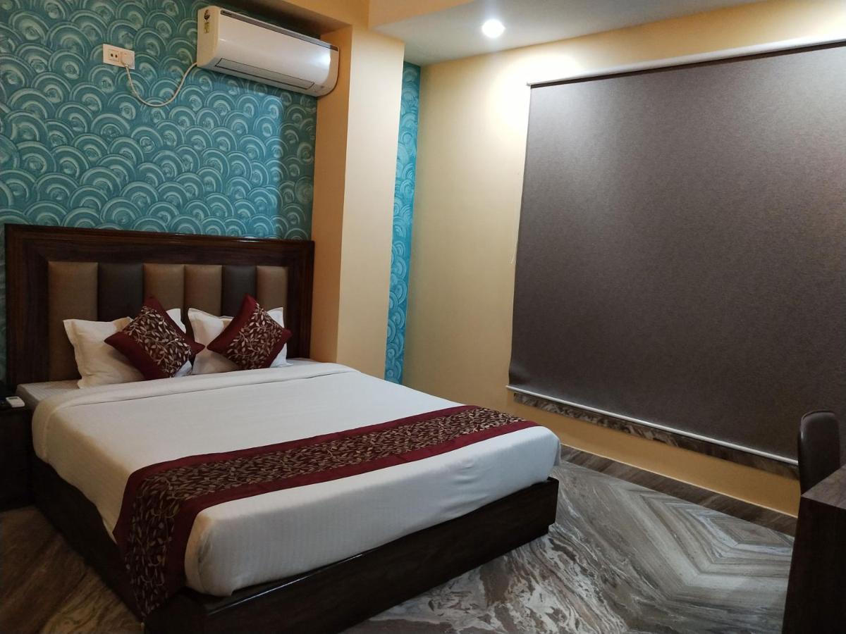 Hotel Aloka Residency Kolkata Bagian luar foto