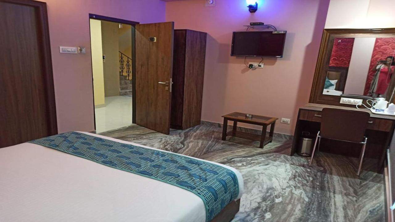 Hotel Aloka Residency Kolkata Bagian luar foto
