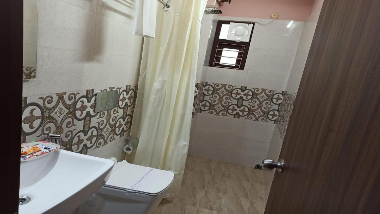 Hotel Aloka Residency Kolkata Bagian luar foto